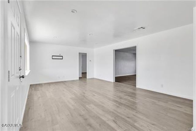 1641 W Ave L 4, Lancaster, CA 93534