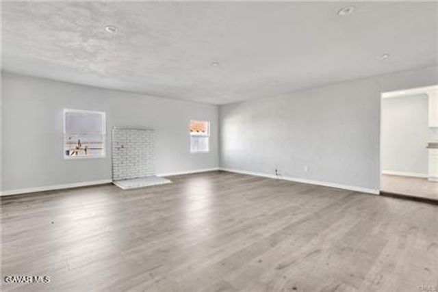 1641 W Ave L 4, Lancaster, CA 93534