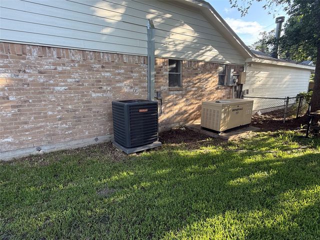 24207 Shellbrook Drive, Houston, TX 77336