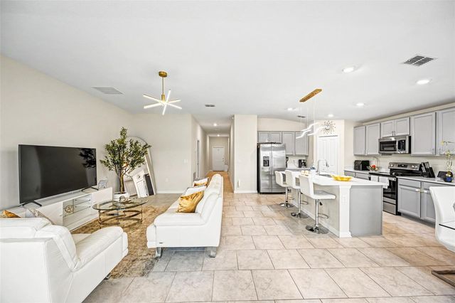 3960 GUERNSEY BEND, St Cloud, FL 34772