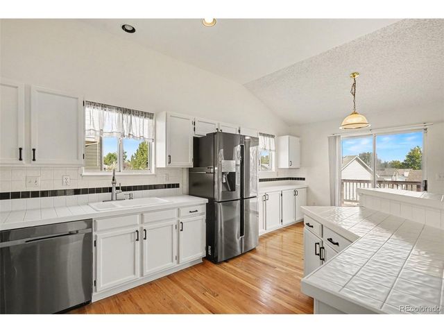 13843 W 64th Pl, Arvada, CO 80004