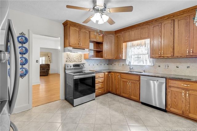 120 John Street, Fayetteville, NC 28305