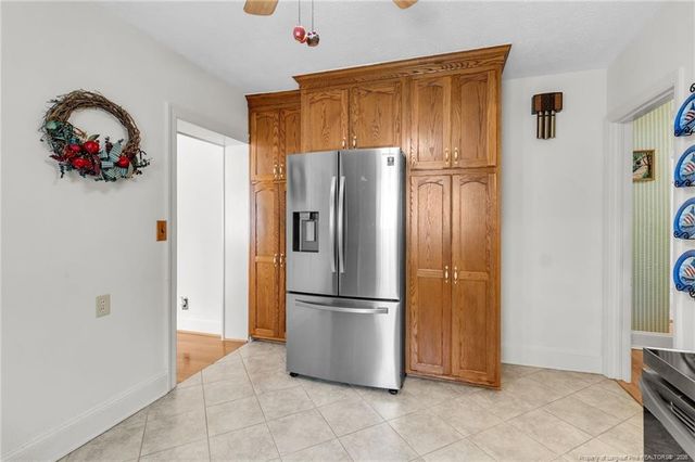 120 John Street, Fayetteville, NC 28305