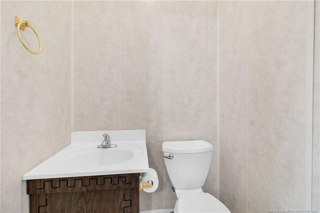 120 John Street, Fayetteville, NC 28305