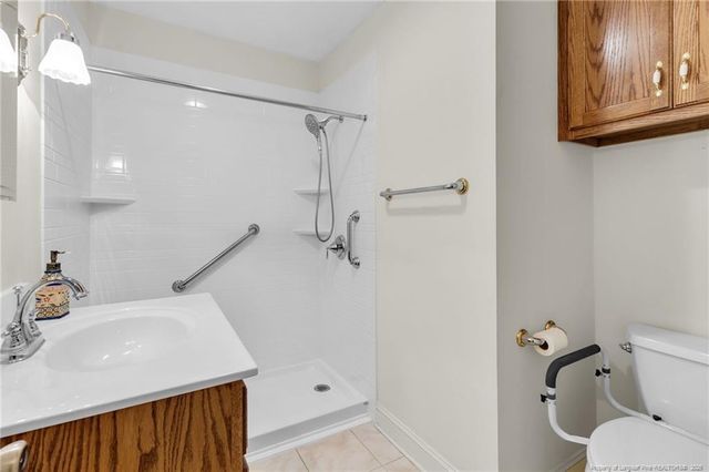 120 John Street, Fayetteville, NC 28305