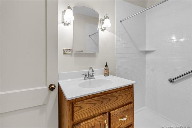 120 John Street, Fayetteville, NC 28305