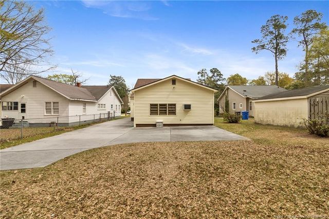 120 John Street, Fayetteville, NC 28305