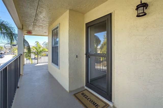 460 PAULA DRIVE S 401, Dunedin, FL 34698