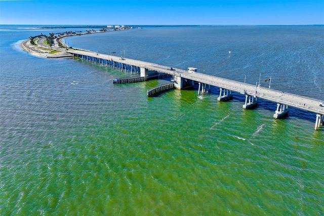 460 PAULA DRIVE S 401, Dunedin, FL 34698