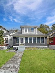 405 S 41st St, Louisville, KY 40212