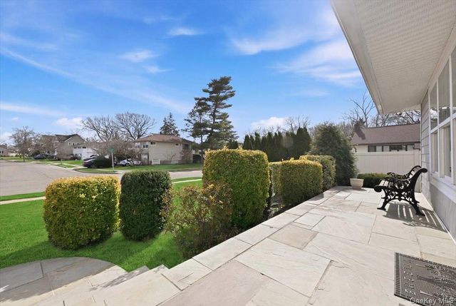 1419 Eric Lane, East Meadow, NY 11554