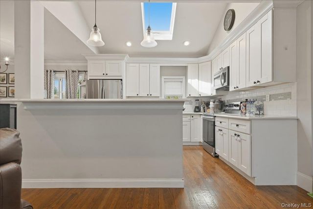 1419 Eric Lane, East Meadow, NY 11554