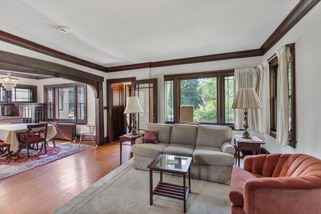 2122 Carroll Avenue, Saint Paul, MN 55104