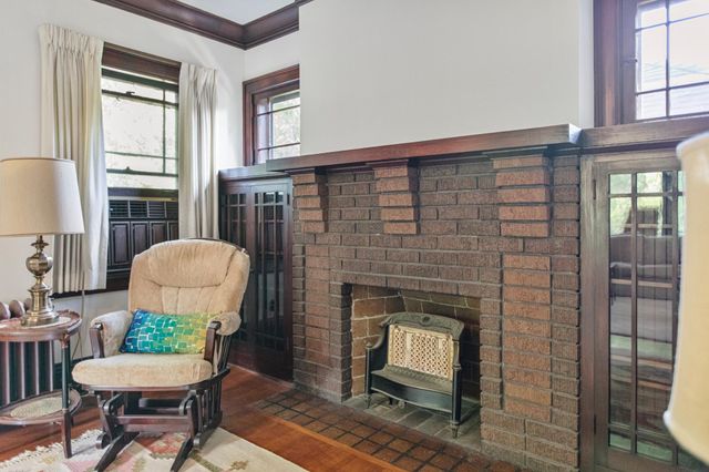 2122 Carroll Avenue, Saint Paul, MN 55104