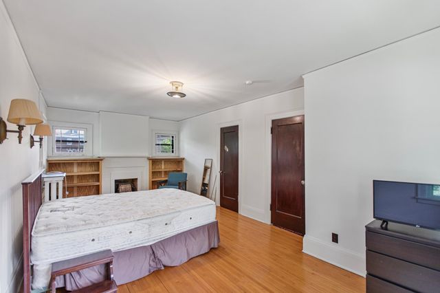2122 Carroll Avenue, Saint Paul, MN 55104