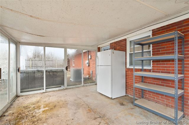 1705 Keats Drive, Clarksville, IN 47129