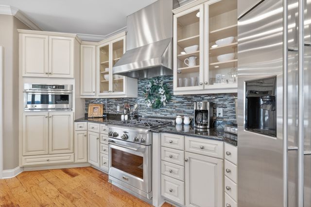 400 Warioto Way Apt 1007, Ashland City, TN 37015