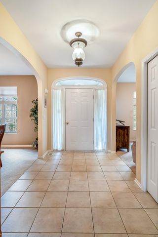 1712 Wood Trail, Oxford, MI 48371
