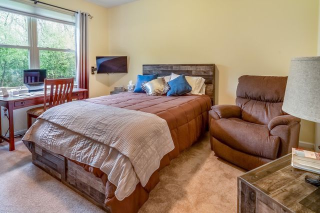 1712 Wood Trail, Oxford, MI 48371
