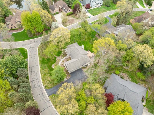 1712 Wood Trail, Oxford, MI 48371