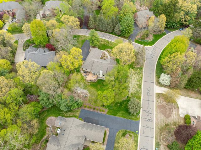 1712 Wood Trail, Oxford, MI 48371