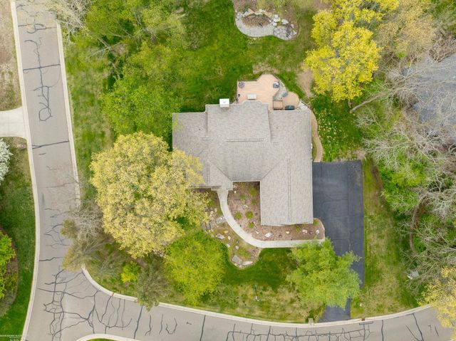 1712 Wood Trail, Oxford, MI 48371