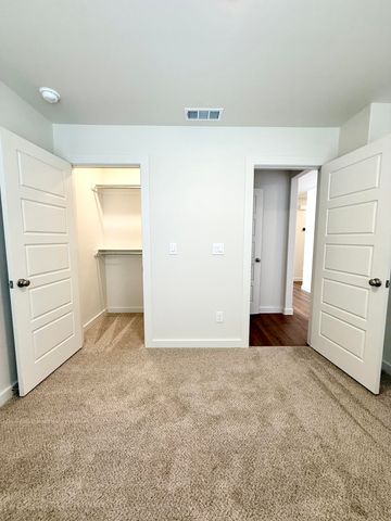 1615 N Clinton Avenue, Lubbock, TX 79416