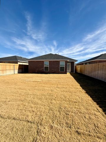 1615 N Clinton Avenue, Lubbock, TX 79416