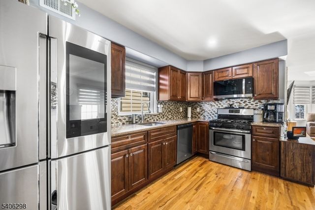 221 Westfield Ave, Elizabeth City, NJ 07208