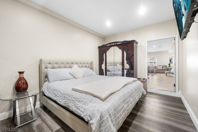 221 Westfield Ave, Elizabeth City, NJ 07208