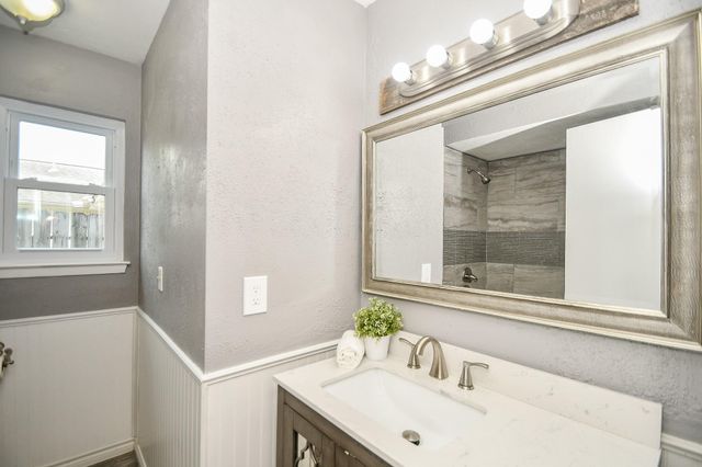18734 Shannon Glen Lane, Houston, TX 77084