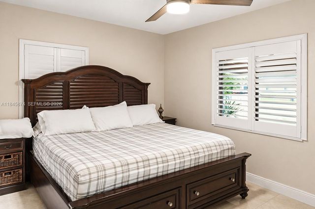 117 W 34th Street, Hialeah, FL 33012