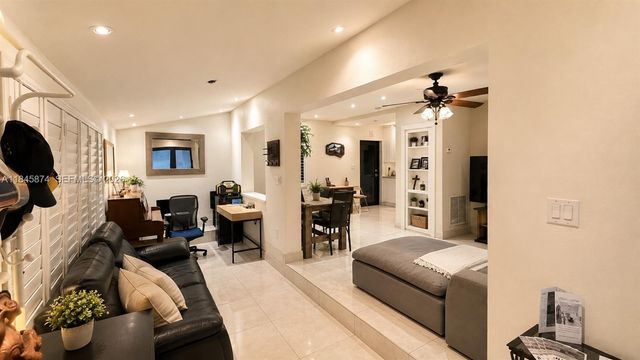 117 W 34th Street, Hialeah, FL 33012