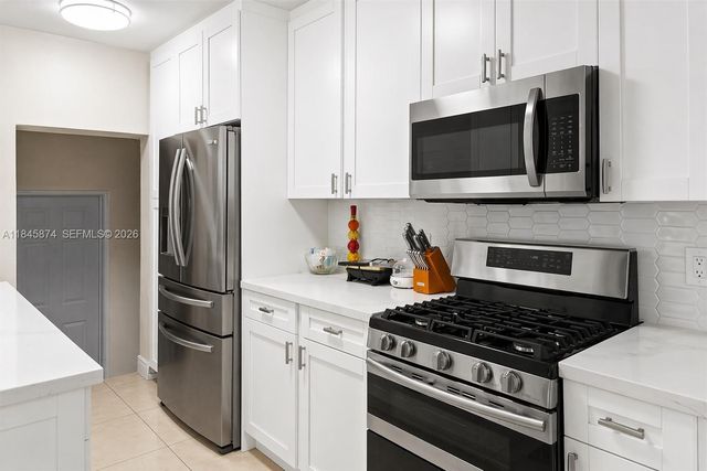 117 W 34th Street, Hialeah, FL 33012