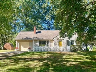 724 N Bentley Avenue, Niles, OH 44446