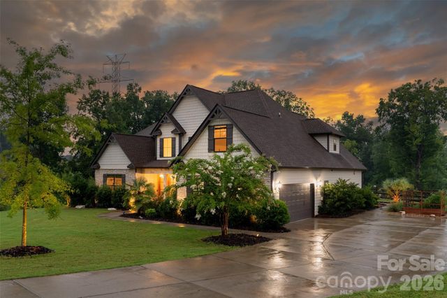 2915 S Point Road, Belmont, NC 28012