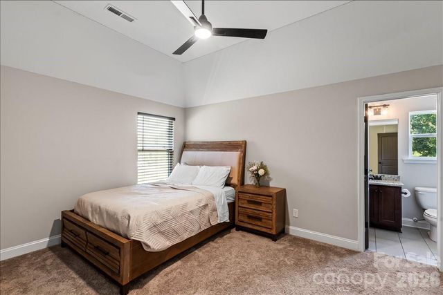 2915 S Point Road, Belmont, NC 28012