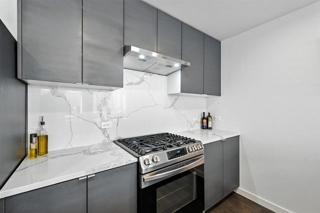 1200 Main Street 909, Dallas, TX 75202