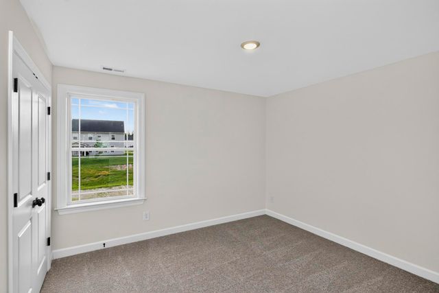 5018 Salient Dr, Spring Hill, TN 37174