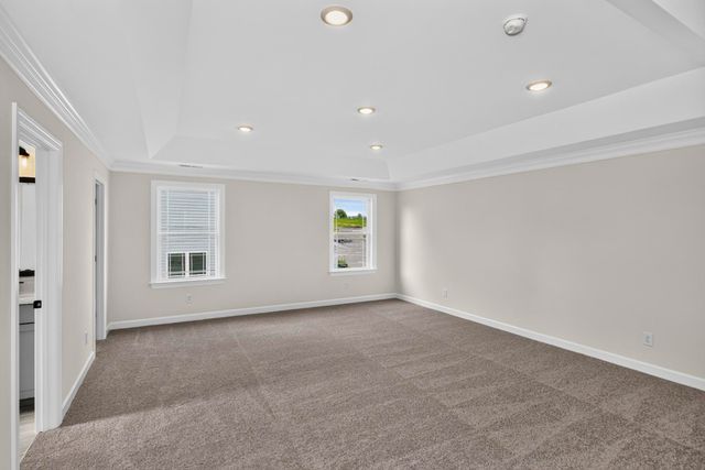 5018 Salient Dr, Spring Hill, TN 37174
