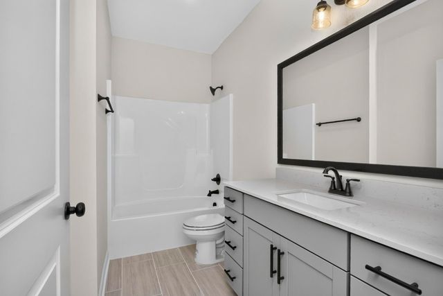 5018 Salient Dr, Spring Hill, TN 37174