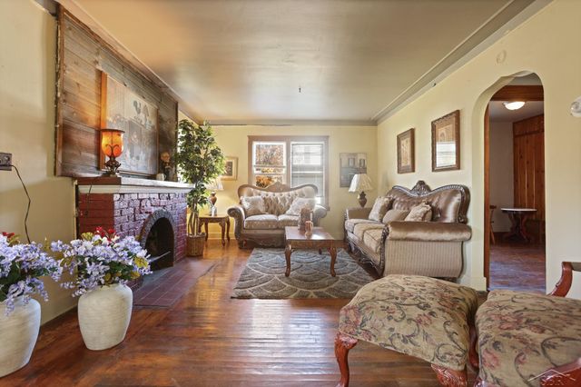 1412 N Carolina Street, Saginaw, MI 48602