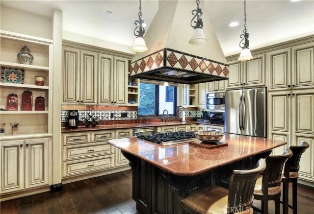 33792 Granada Dr, Dana Point, CA 92629