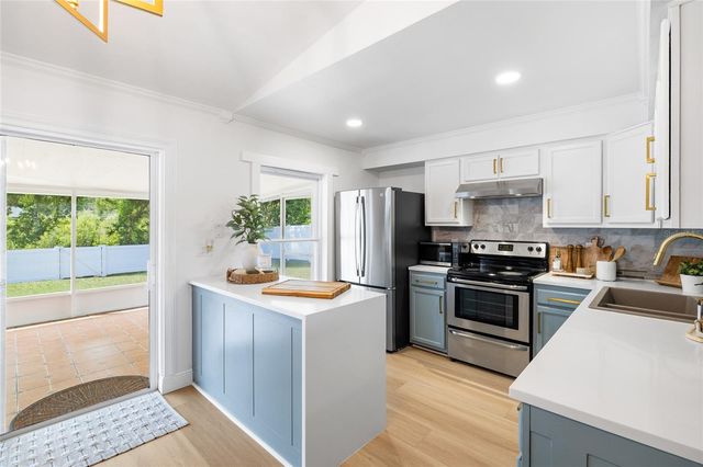 5716 RIDGESTONE DRIVE, Tampa, FL 33625