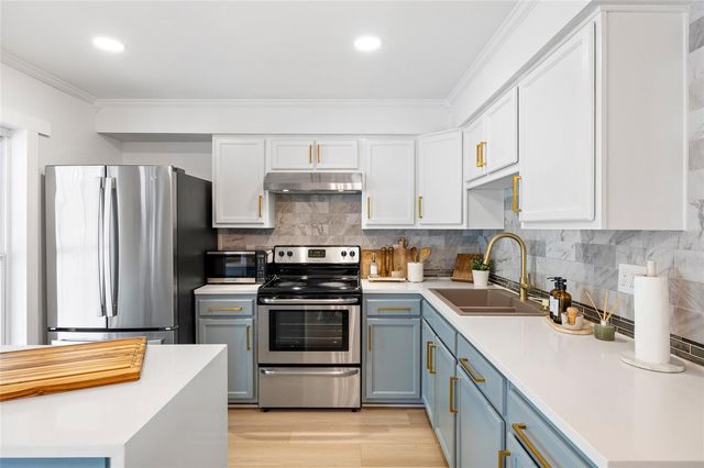 5716 RIDGESTONE DRIVE, Tampa, FL 33625