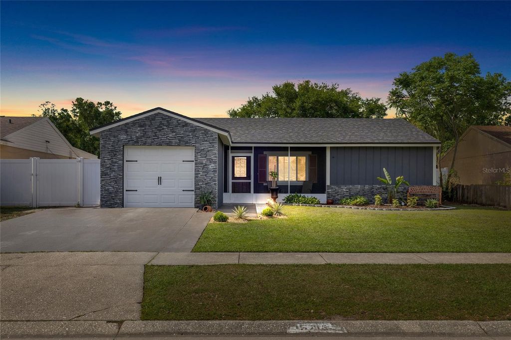 5716 RIDGESTONE DRIVE, Tampa, FL 33625