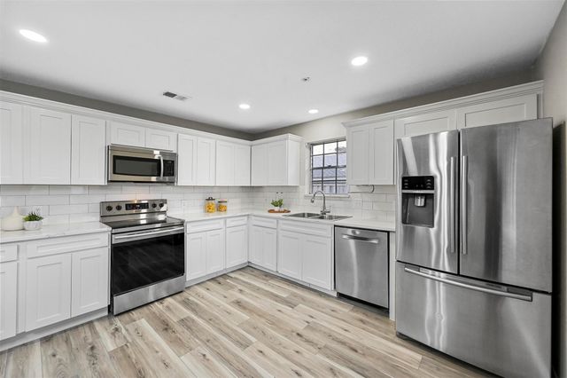 2205 Westlake Drive, Plano, TX 75075