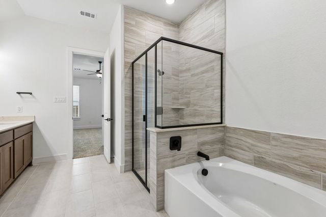 10453 Livestock Avenue, Venus, TX 76084