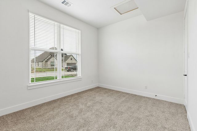 10453 Livestock Avenue, Venus, TX 76084