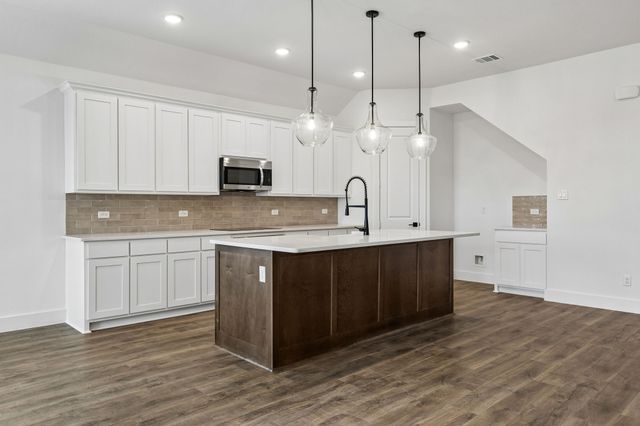 10453 Livestock Avenue, Venus, TX 76084